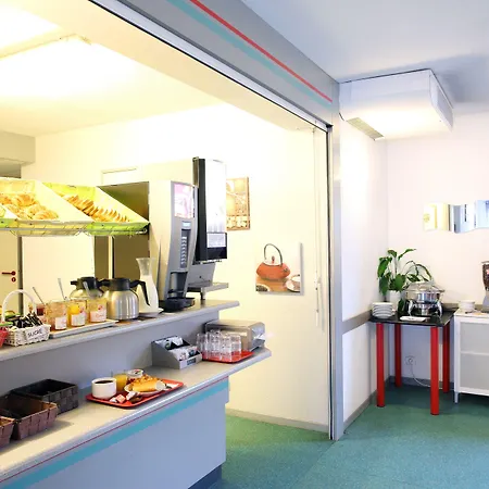 2 Hotel Narbonne