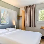 2 Hotel 2*