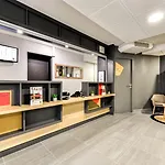Hotel 2 Narbonne