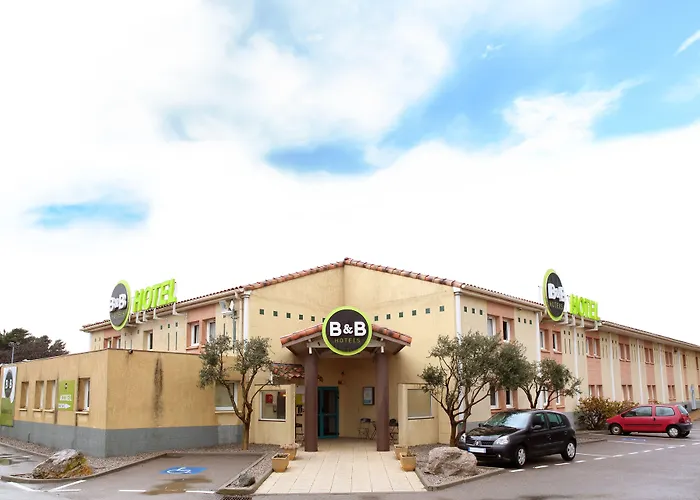 2 Ξενοδοχείο 2*