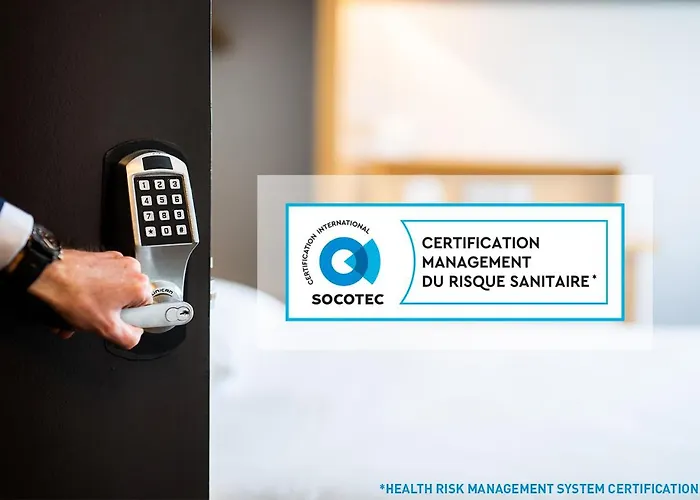 2 Ξενοδοχείο 2*